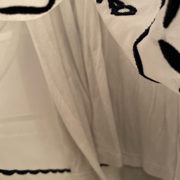 Little Girls Dress.  Never worn. Cream. - Picture 11 of 11